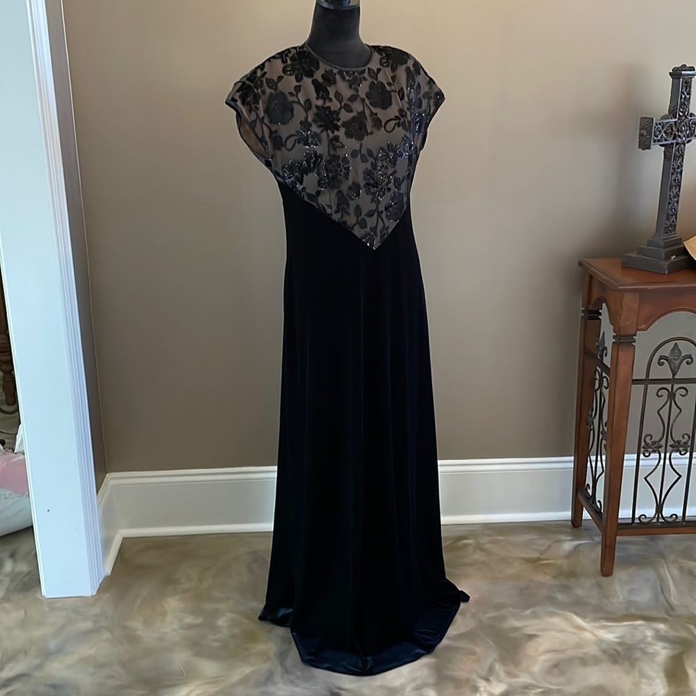Tom Barra black velvet dress